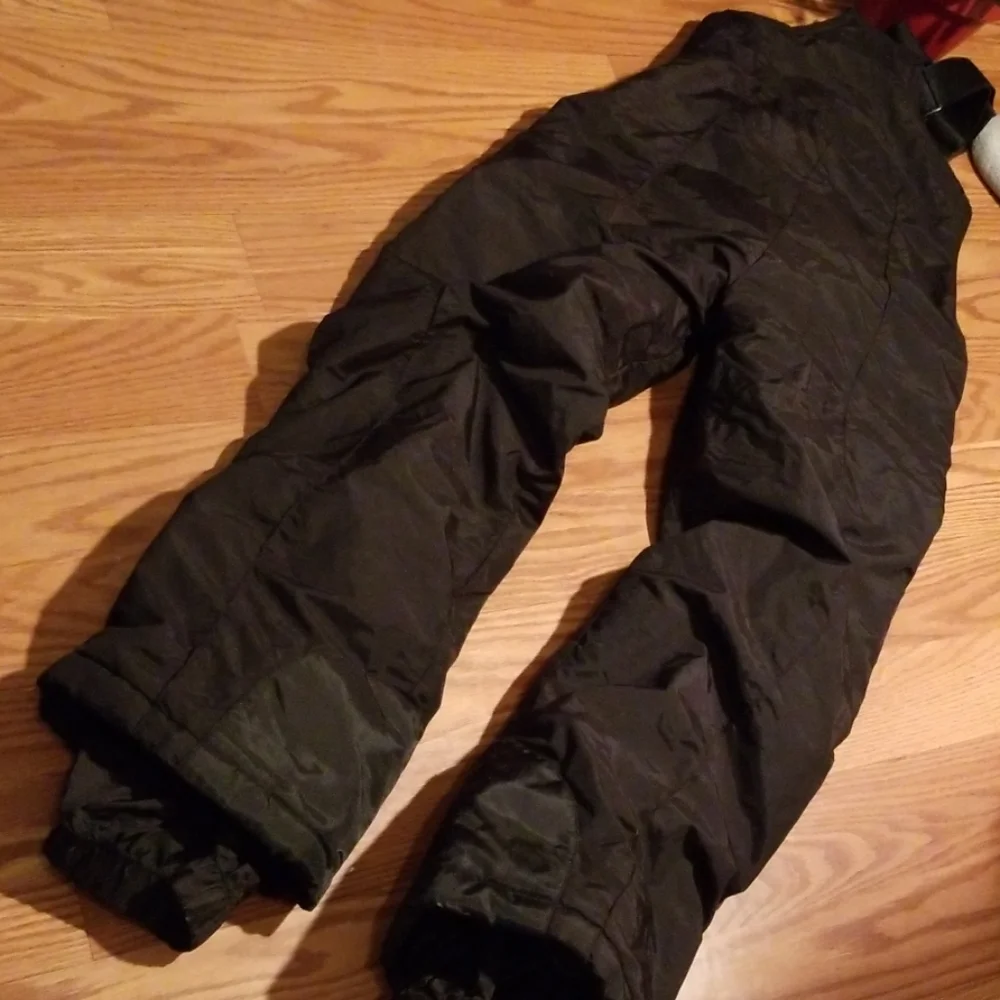 Essentials sport snow‎ bids 12